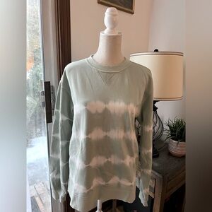 Pink Lily tie dye sweatshirt